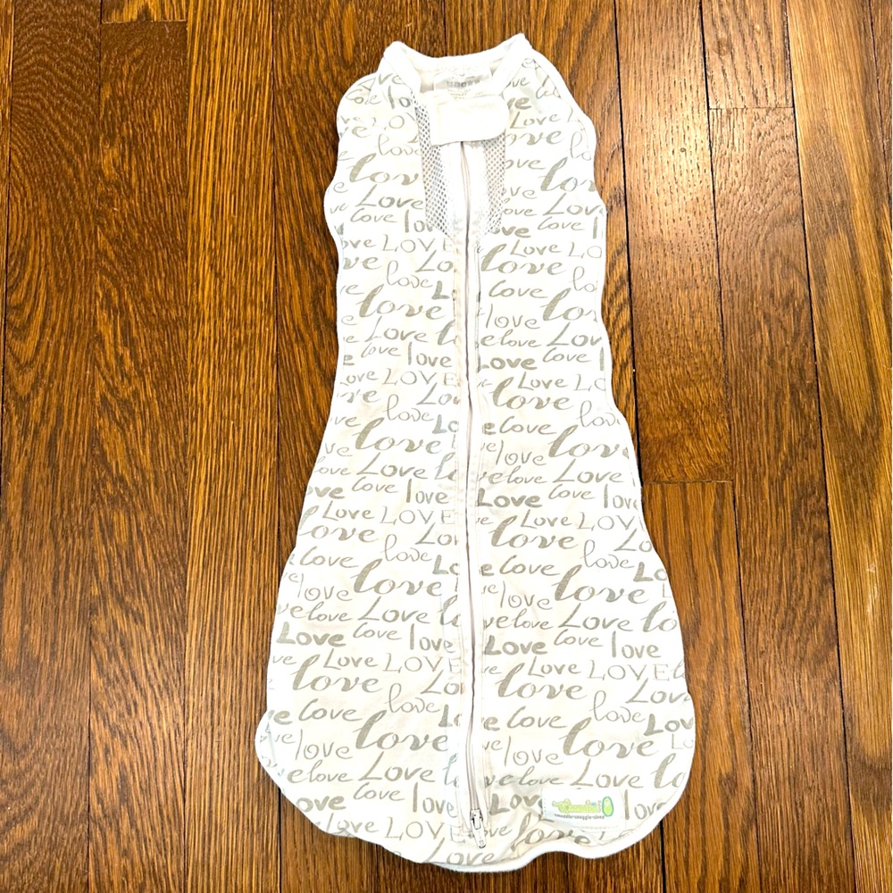 wombie swaddle